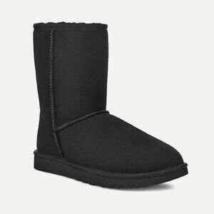 Ugg - Women's Classic Short II